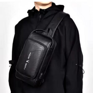 BOLSO IMPERMEABLE PARA HOMBRES NEGRO