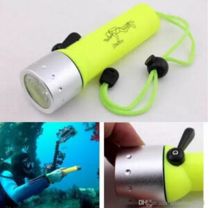LINTERNA IMPERMEABLE PARA BUCEO