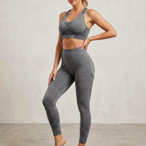 Set deportivo pantalón largo gris
